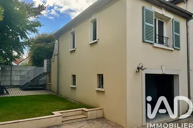 House in Rueil-Malmaison (92500)