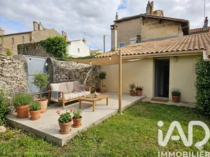 Townhouse in Podensac (33720)