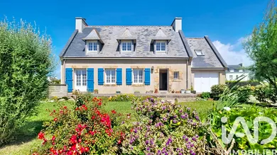 Maison traditionnelle à Pouldreuzic (29710)