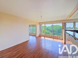 Apartment in Brunoy (91800)
