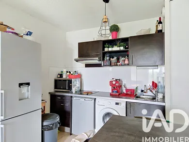 Apartment in Cenon (33150)