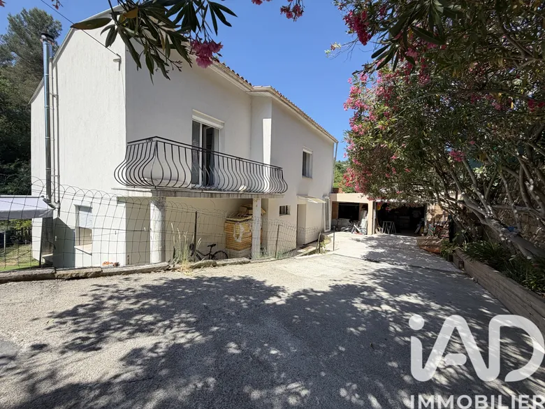 Maison 6 pièces 137 m² · à Le Luc · 137 m² · 395 000 €