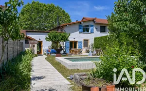 Maison à Saint-Didier-de-Formans (01600)
