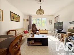 Apartment in Hyères (83400)