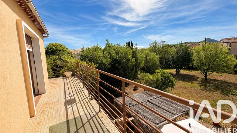 Maison 7 pièces 170 m² · à La Crau · 170 m² · 890 000 €