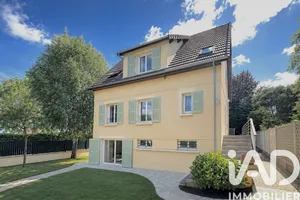 House in Rueil-Malmaison (92500)