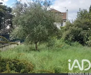 Land in Garches (92380)