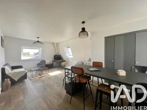Apartment in Locmiquélic (56570)