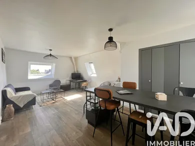 Apartment in Locmiquélic (56570)