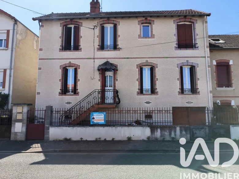 Immeuble 3 pièces 121 m² · à Montluçon · 121,5 m² · 179 000 €