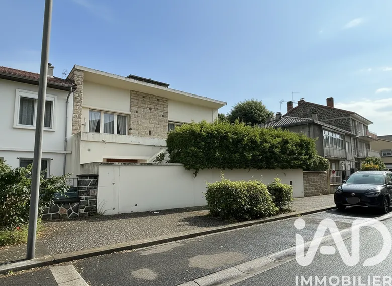 Maison 4 pièces 137 m² · à Aubière · 137 m² · 279 900 €