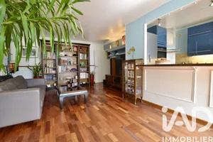 Apartment in Houilles (78800)