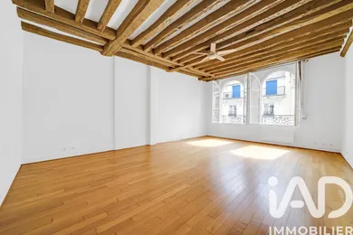 Apartment in Paris (75001)