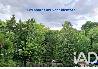 Apartment in Le Chesnay (78150)