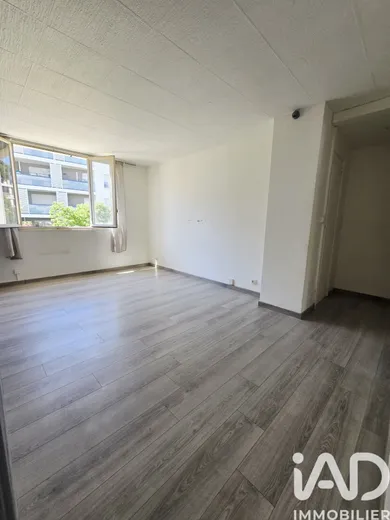 Apartment in Marseille (13010)