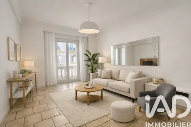 Apartment in Antibes (06160)