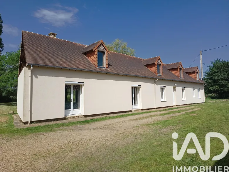 Maison 5 pièces 148 m² · à Parigné-l'Évêque · 148 m² · 344 000 €