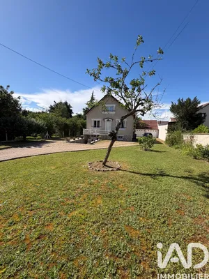 Maison traditionnelle à Ury (77760)