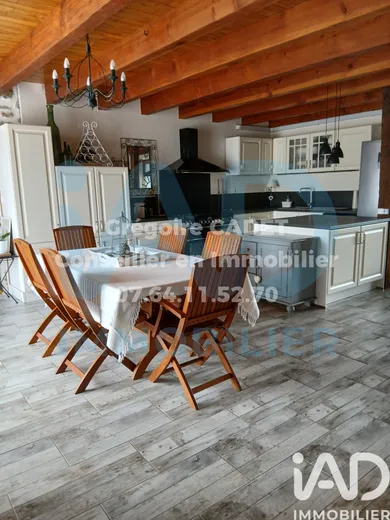 Park home in Toulx-Sainte-Croix (23600)