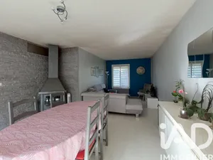 Pavillon à Chaumont (52000)
