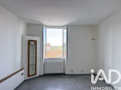 Apartment in Toulon (83100)