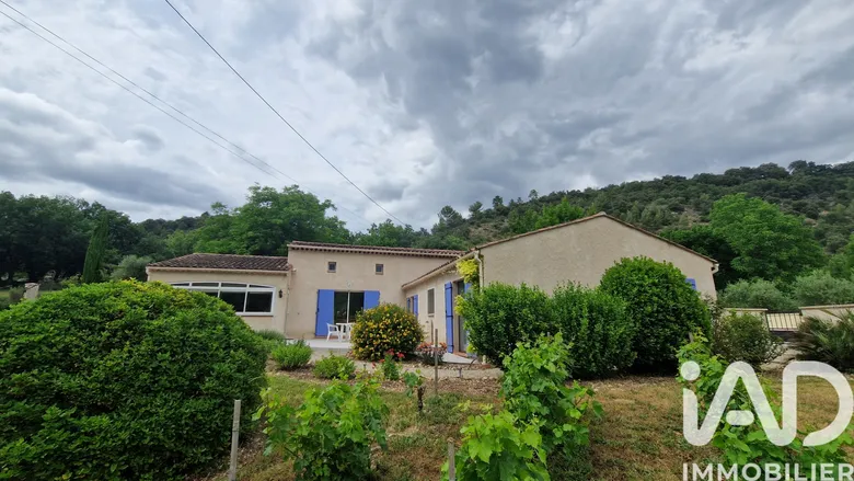 Maison 6 pièces 147 m² · à Allemagne-en-Provence · 147 m² · 430 000 €