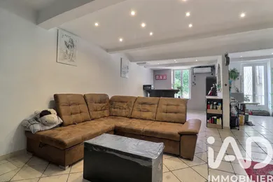 Apartment in Rougiers (83170)