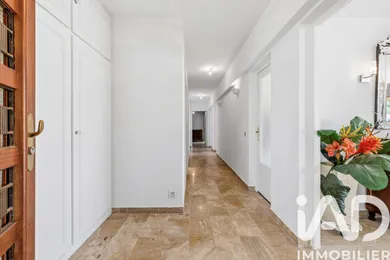 Appartement à Mandelieu-la-Napoule (06210)
