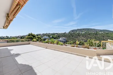 Appartement à Mandelieu-la-Napoule (06210)