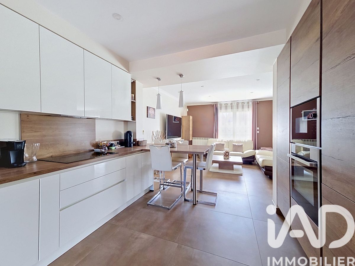 Vente maison à Briis-sous-Forges (91640) : maison 4 pièces 135 m² - 2019468 - iad