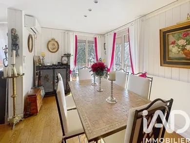 Apartment in Saint-Cloud (92210)