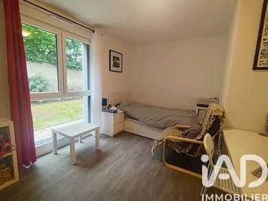 Apartment in Saint-André-les-Vergers (10120)