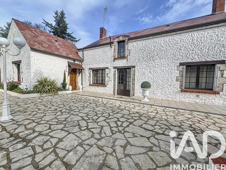 Maison 7 pièces 160 m² · à Ingré · 160 m² · 495 000 €