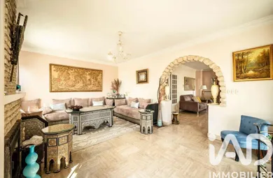 Architectural house in Sarcelles (95200)