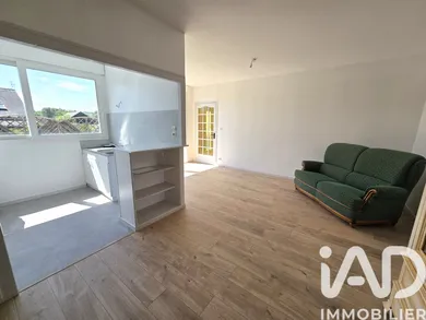 Apartment in Chalonnes-sur-Loire (49290)