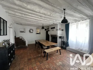 Traditional house in Gouvernes (77400)