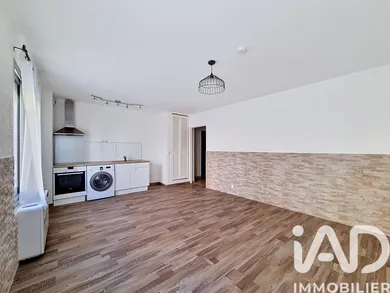 Apartment in Nîmes (30000)