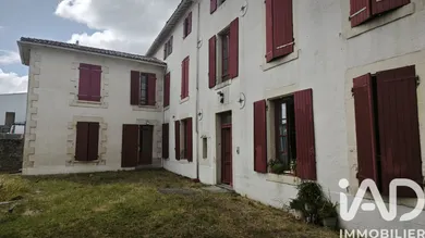 Immeuble à Champdeniers (79220)
