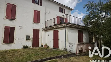 Immeuble à Champdeniers (79220)