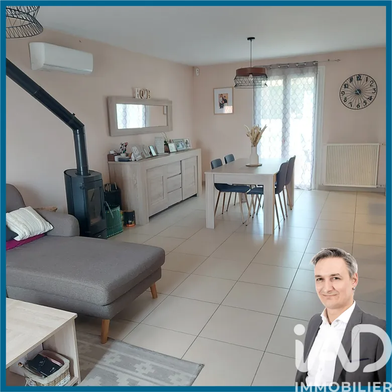 Maison 7 pièces 155 m² · à Mortagne-sur-Sèvre · 154,8 m² · 260 000 €