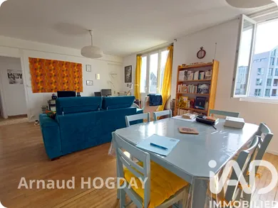 Apartment in Angers (49000)