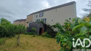 Maison de village à Mailly-la-Ville (89270)