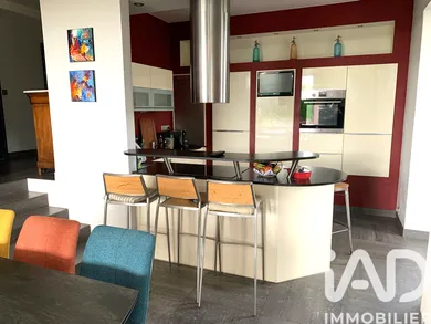 Architectural house in Villers-Bocage (80260)