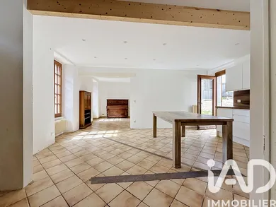 Village house in Dammartin-en-Serve (78111)