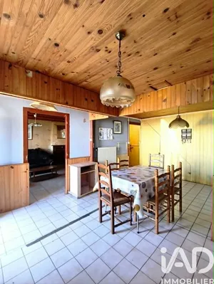 Maison à Saint-Martin-des-Noyers (85140)