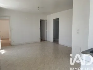Apartment in La Roche-Jaudy (22450)
