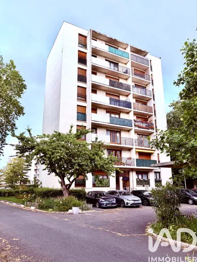 Appartement à Épinay-sur-Seine (93800)