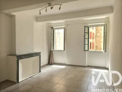 Appartement à Toulon (83000)