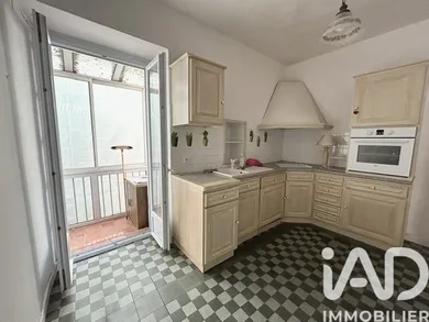 Apartment in Ajaccio (20000)