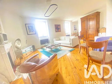 Duplex à Vichy (03200)